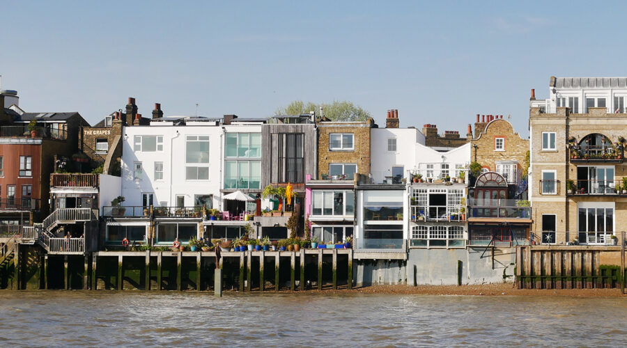 Top 10 Places to Live in the UK - houses in London on the Thames