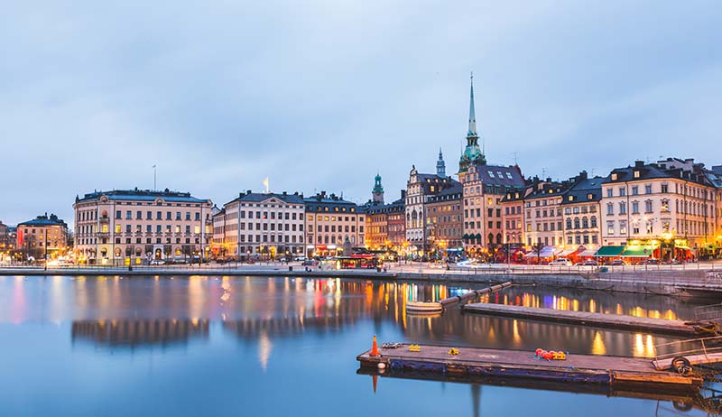 view-stockholm-old-town-dusk
